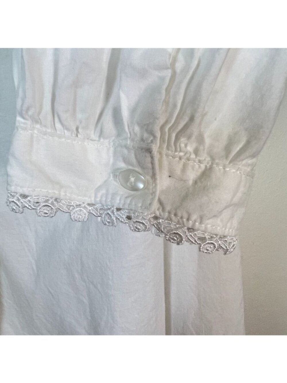 VTG Eileen West Traditional Nightgown Sz S White Pink Swiss Dot Lace Cottagecore - Picture 5 of 13